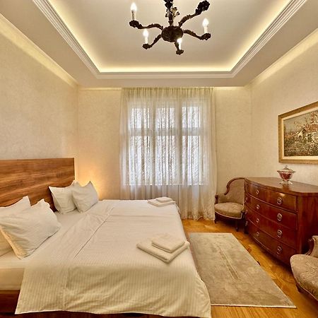 Djuras Residence In The Center Of Белград Екстериор снимка